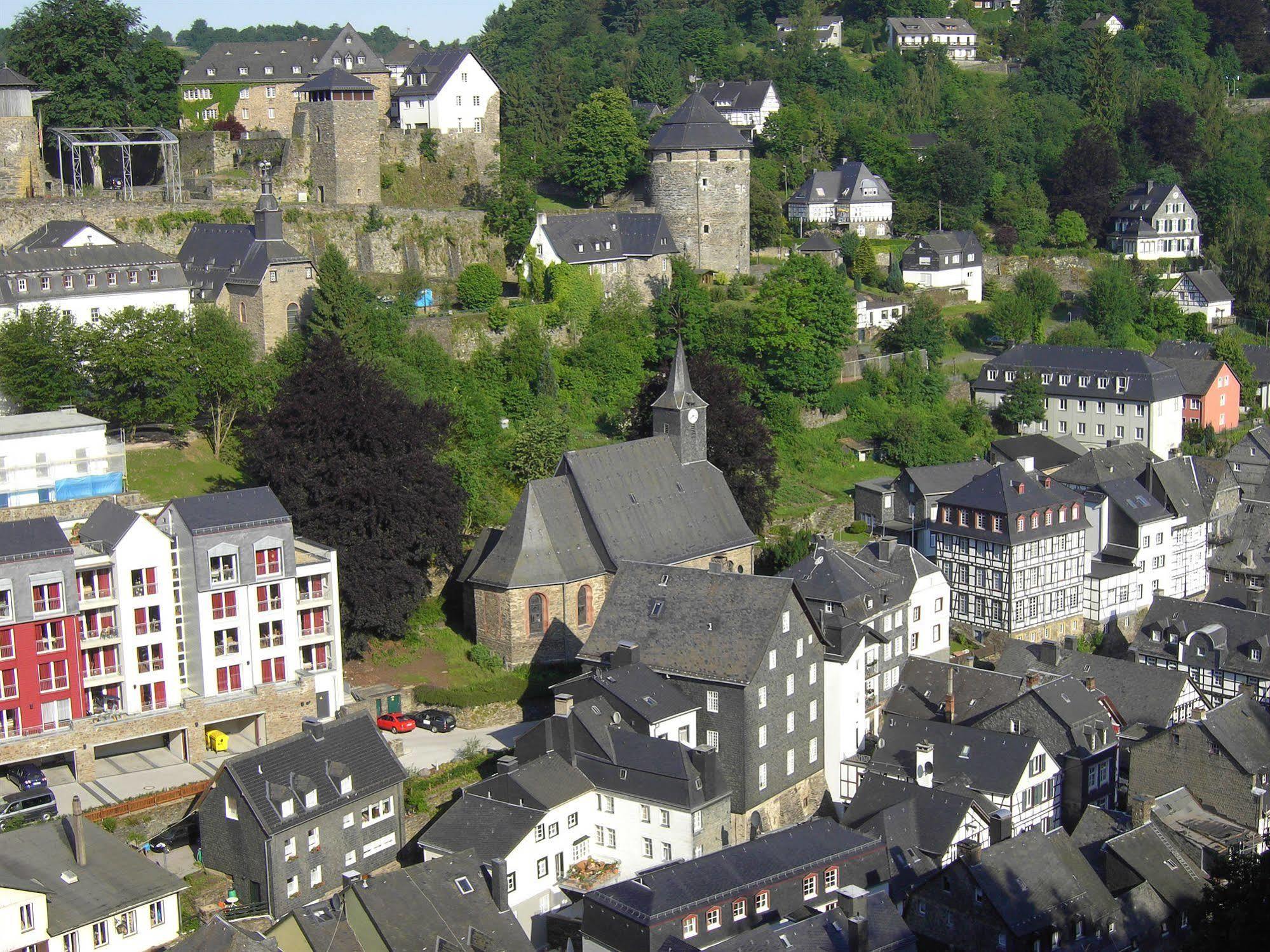 Hotel Graf Rolshausen Monschau Exterior photo